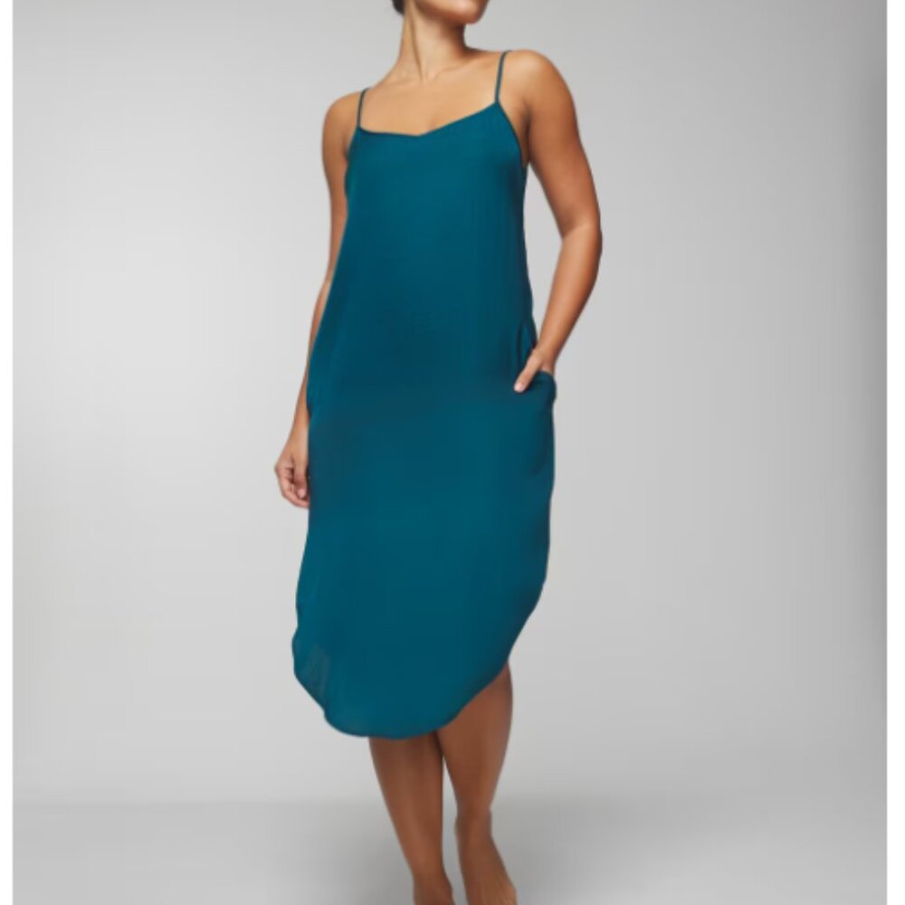 NWT Soma Crinkle Satin Midi Gown